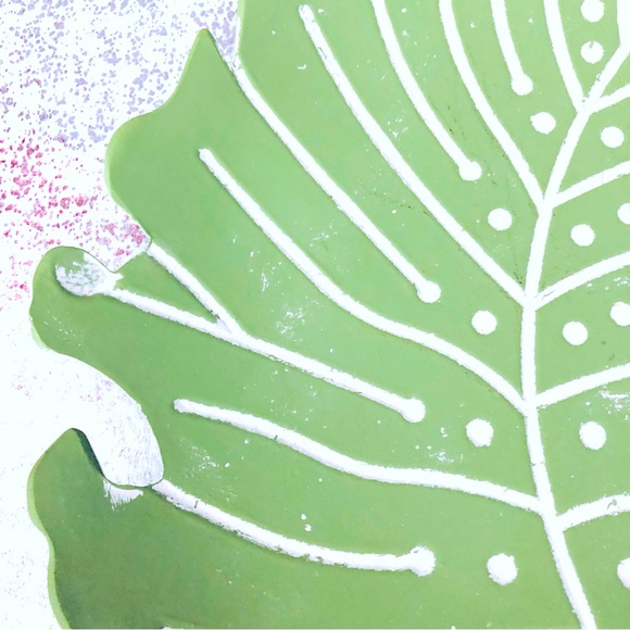 $10 NWT Summer Coastal Village Green Leaf Decorative Tray - Picture 3 of 8